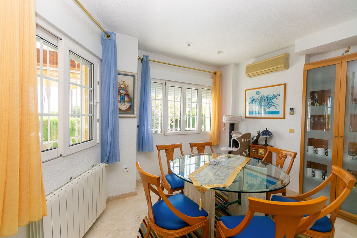 Huis te koop in Orihuela Costa | 3 slaapkamers H5411521
