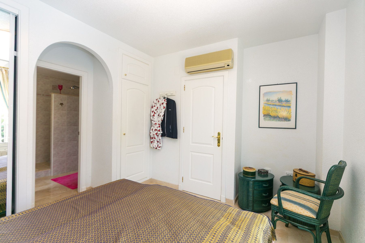 Huis te koop in Orihuela Costa | 3 slaapkamers H5411521