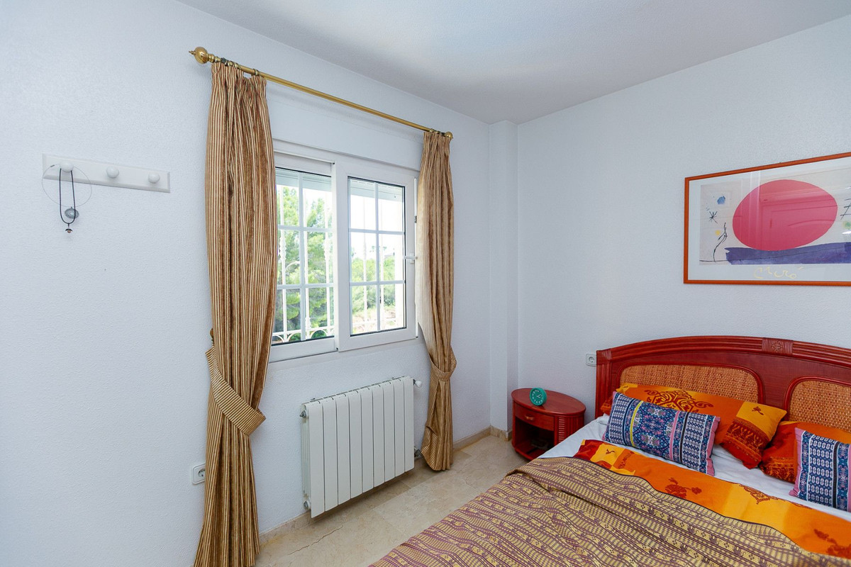 Huis te koop in Orihuela Costa | 3 slaapkamers H5411521