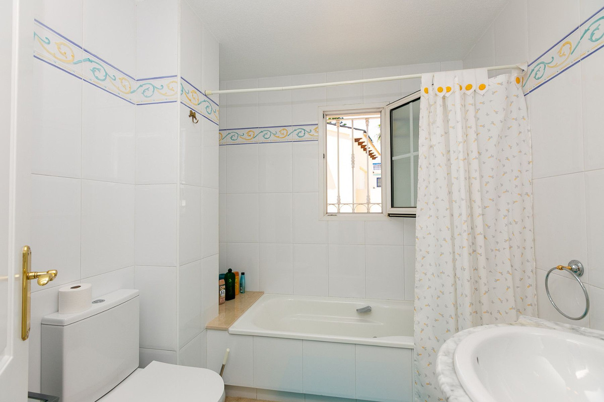 Huis te koop in Orihuela Costa | 3 slaapkamers H5411521