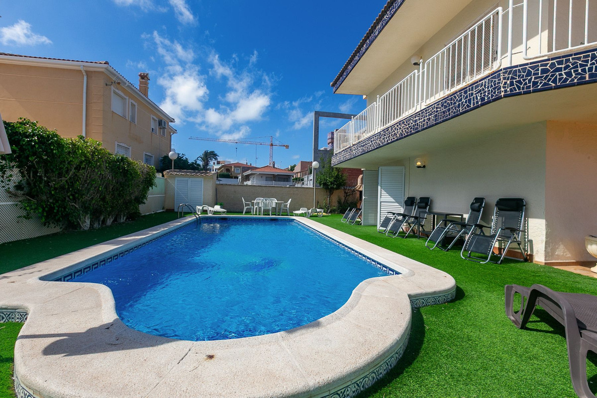 Huis te koop in Orihuela Costa | 5 slaapkamers H5421082