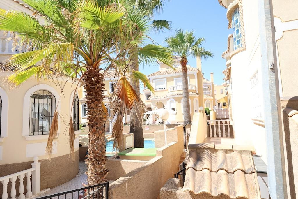 Huis te koop in Orihuela Costa | 3 slaapkamers H5434159