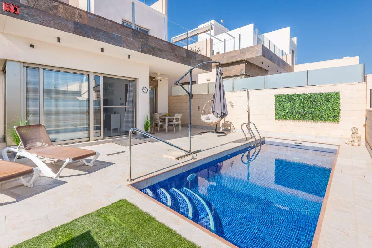 Huis te koop in Orihuela Costa | 3 slaapkamers H5437078