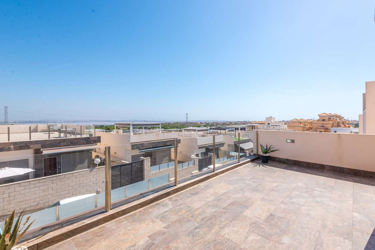 Huis te koop in Orihuela Costa | 3 slaapkamers H5437078