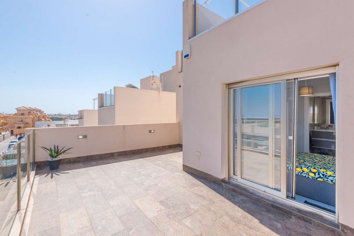 Huis te koop in Orihuela Costa | 3 slaapkamers H5437078