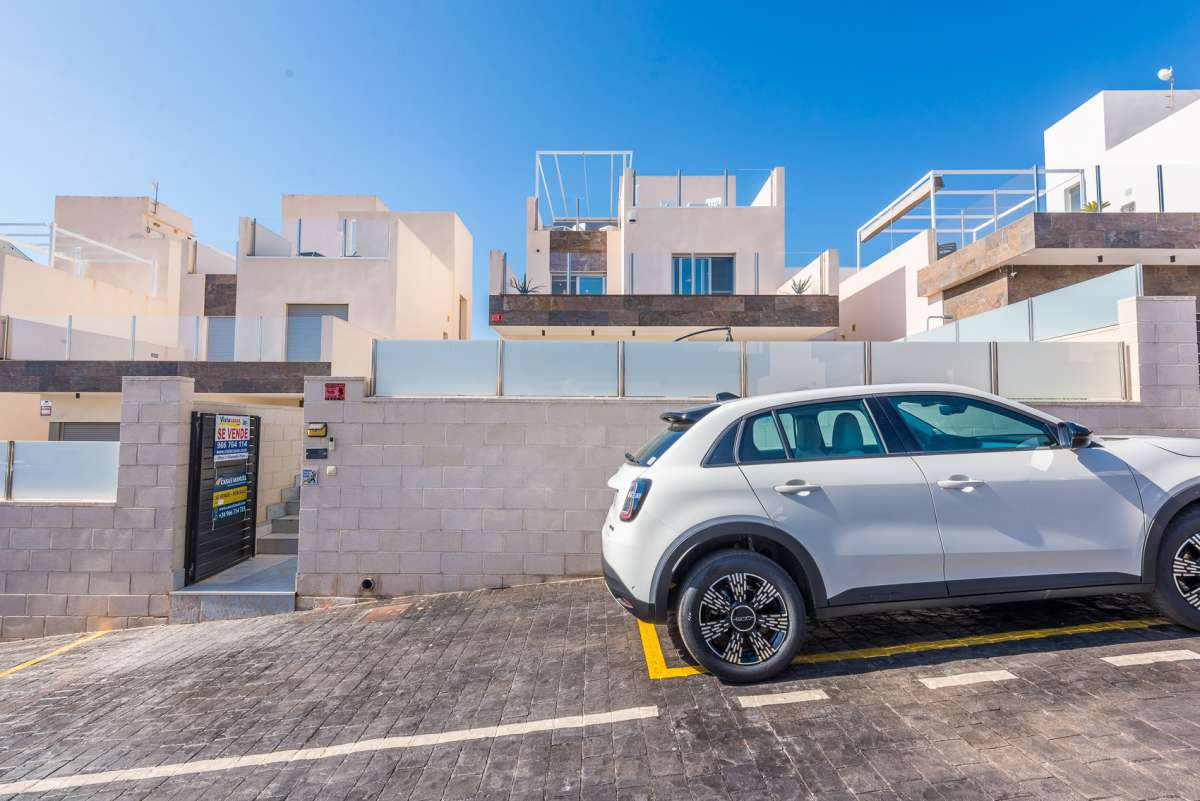 Huis te koop in Orihuela Costa | 3 slaapkamers H5437078