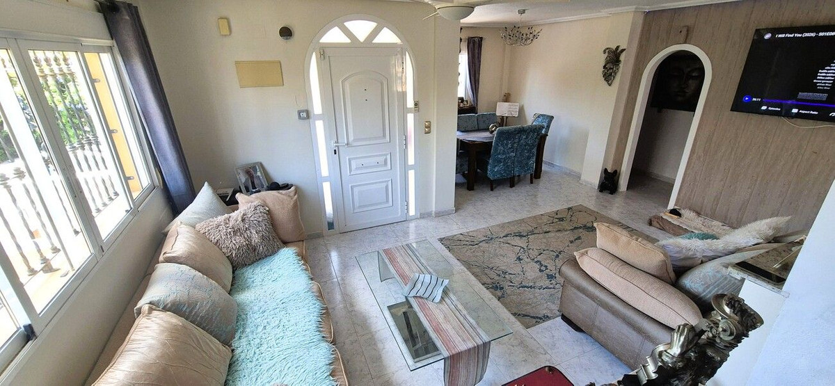 Huis te koop in Orihuela Costa | 4 slaapkamers H5449474
