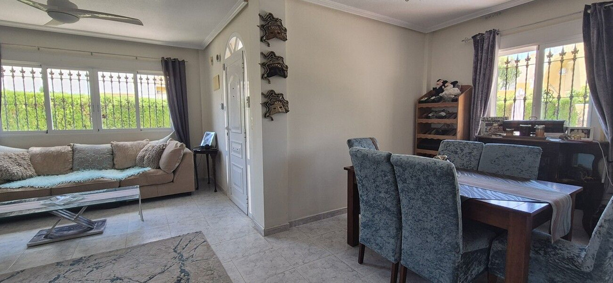 Huis te koop in Orihuela Costa | 4 slaapkamers H5449474