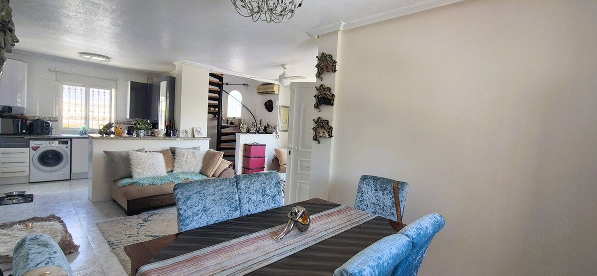 Huis te koop in Orihuela Costa | 4 slaapkamers H5449474