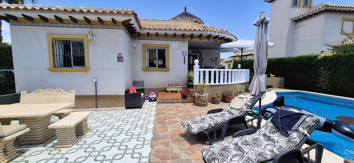 Huis te koop in Orihuela Costa | 4 slaapkamers H5449474