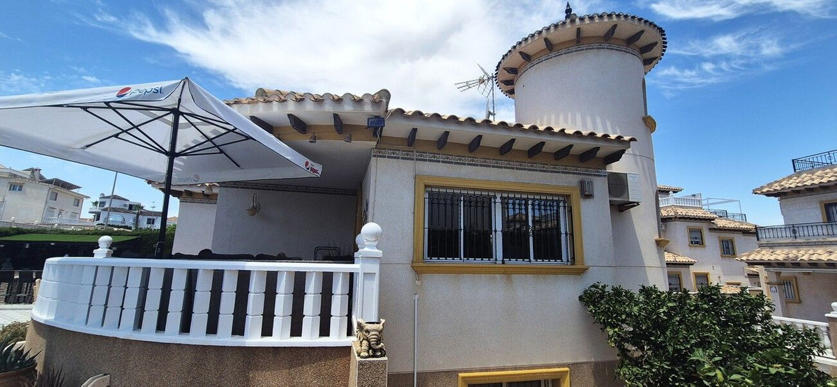 Huis te koop in Orihuela Costa | 4 slaapkamers H5449474