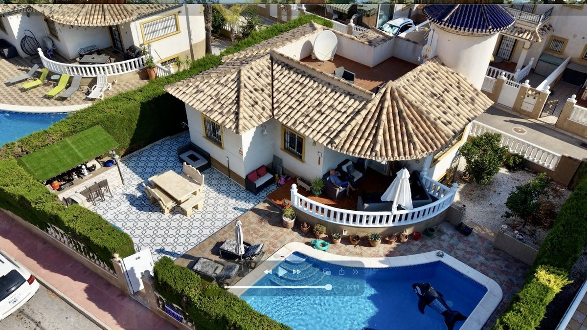 Huis te koop in Orihuela Costa | 4 slaapkamers H5449474