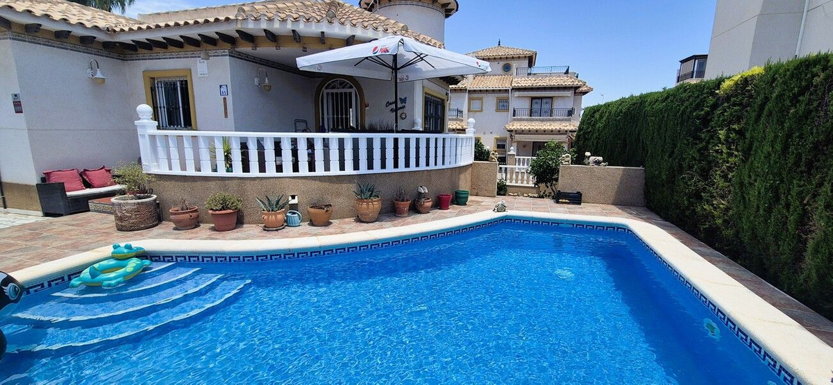 Huis te koop in Orihuela Costa | 4 slaapkamers H5449474