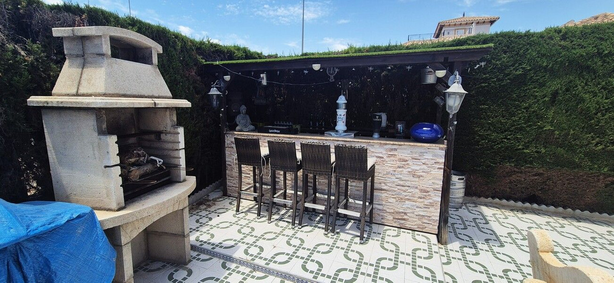 Huis te koop in Orihuela Costa | 4 slaapkamers H5449474