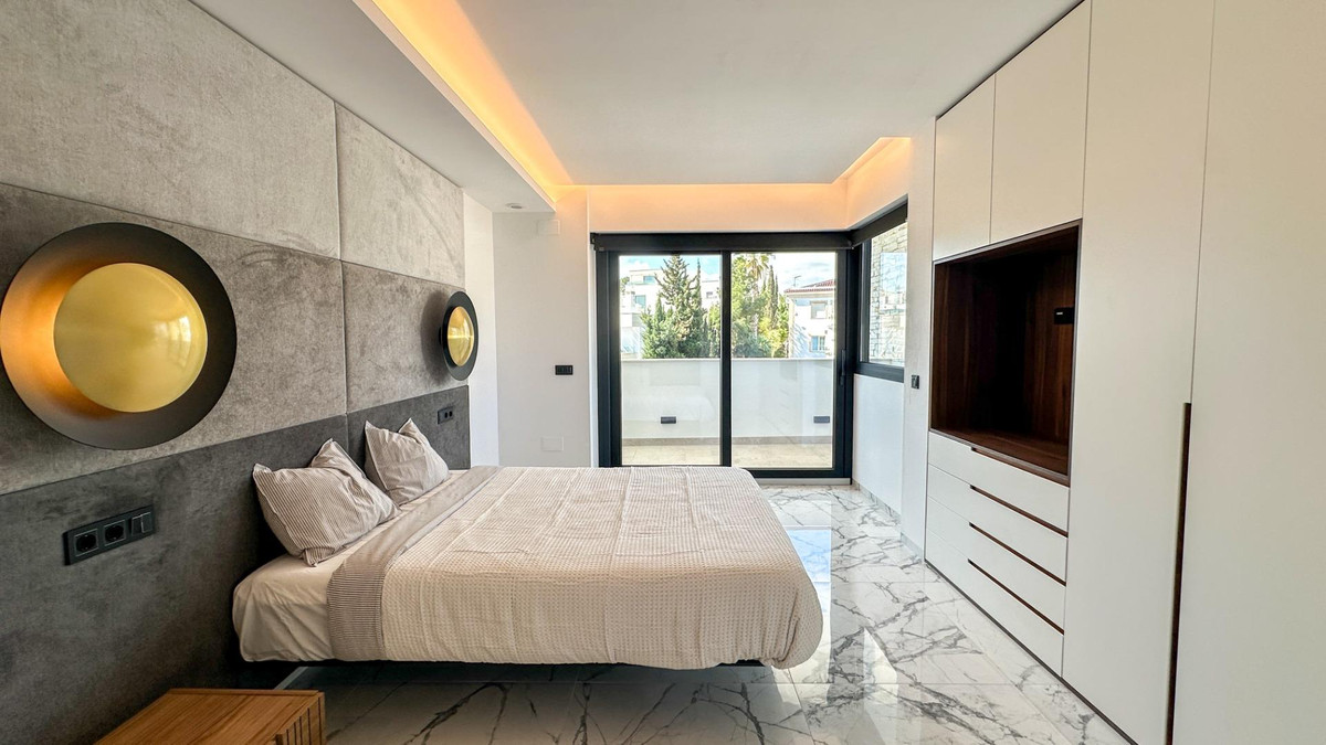 Huis te koop in Orihuela Costa | 4 slaapkamers H5453647