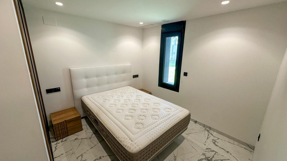 Huis te koop in Orihuela Costa | 4 slaapkamers H5453647