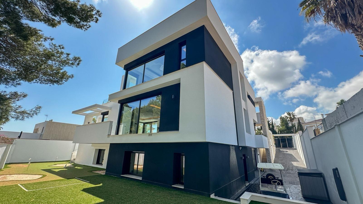Huis te koop in Orihuela Costa | 4 slaapkamers H5453647