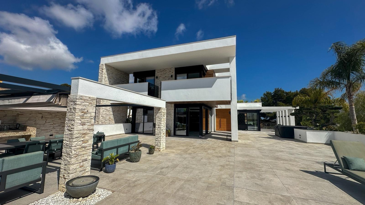Huis te koop in Orihuela Costa | 4 slaapkamers H5453647