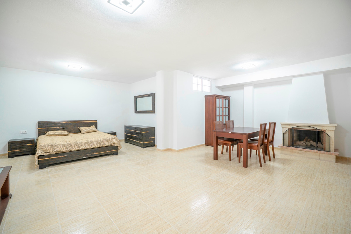 Property main view 12