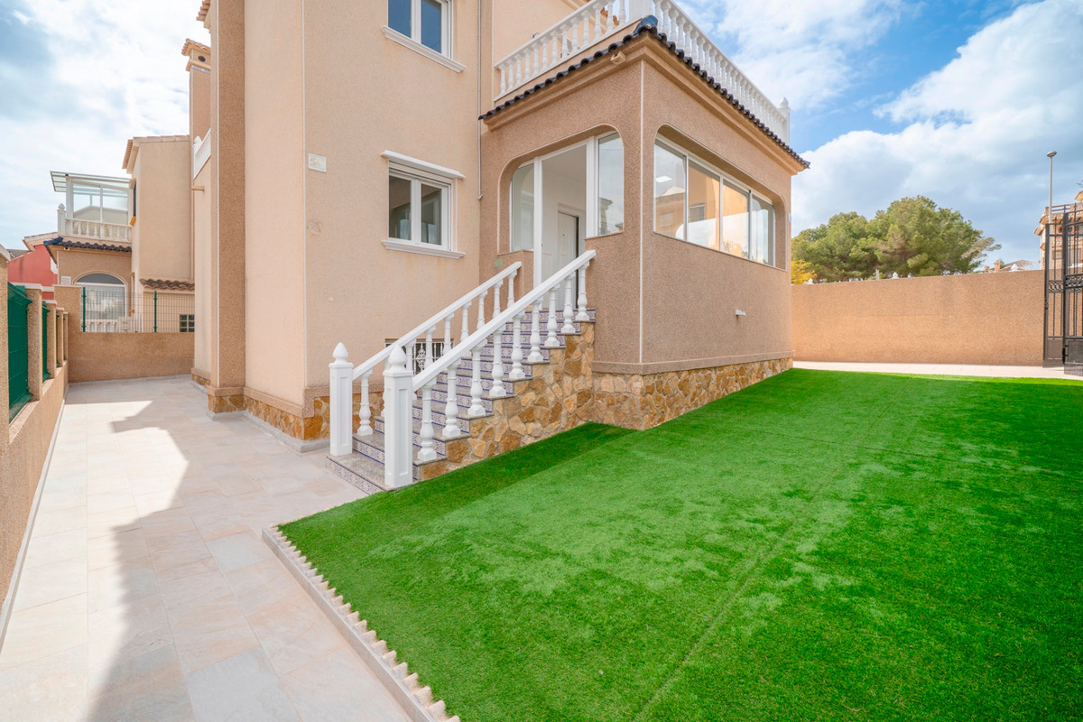 Property main view 33
