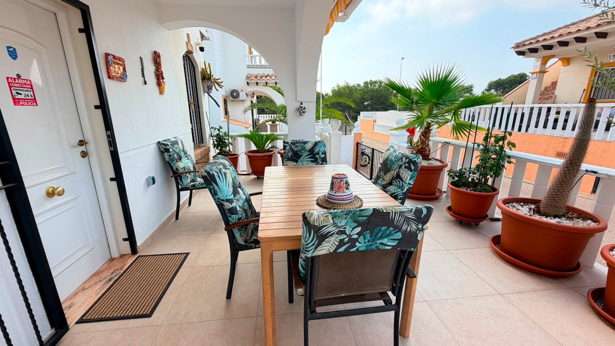 Huis te koop in Orihuela Costa | 2 slaapkamers H5461621