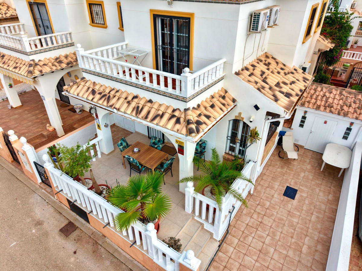 Huis te koop in Orihuela Costa | 2 slaapkamers H5461621