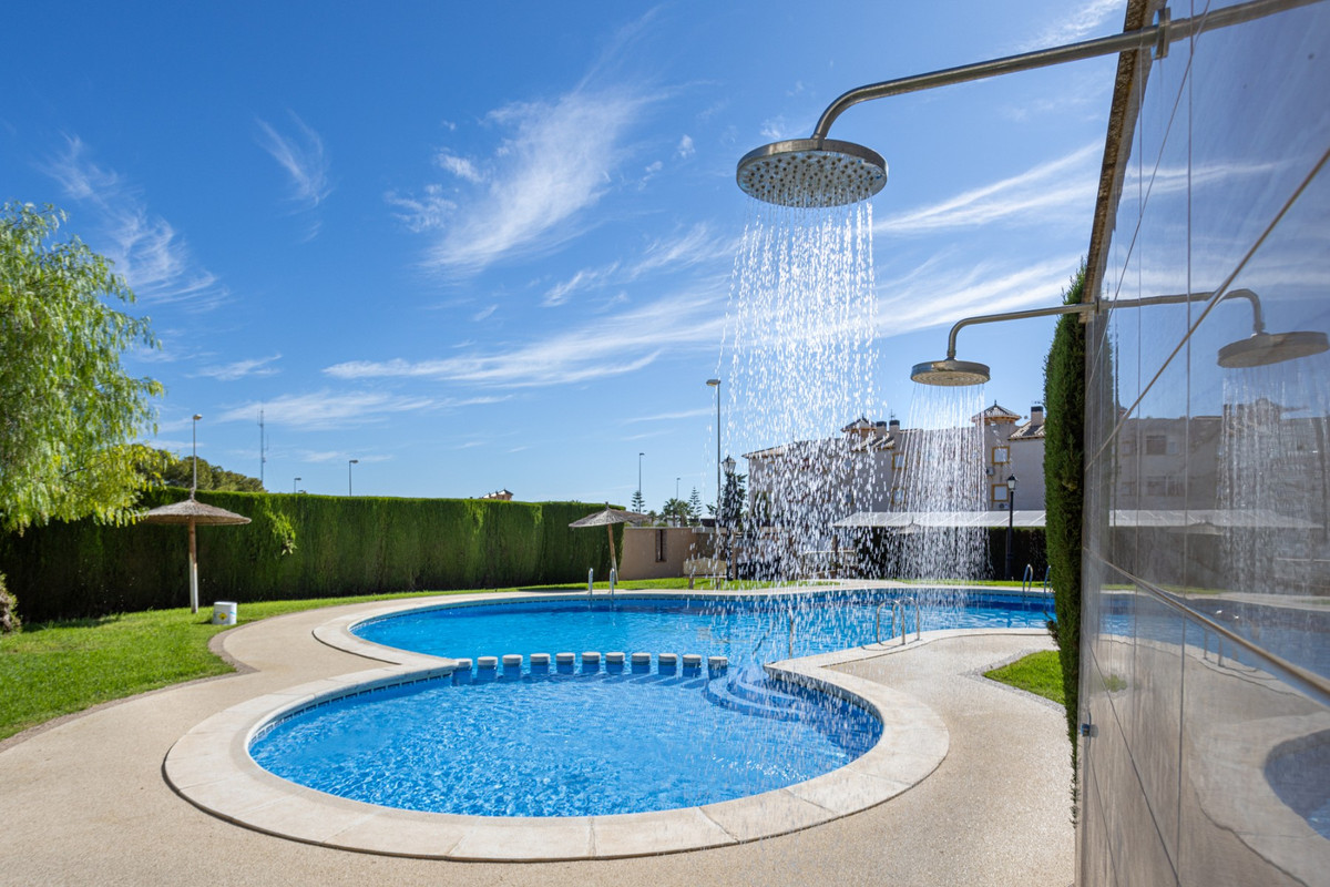 Huis te koop in Orihuela Costa | 2 slaapkamers H5461621