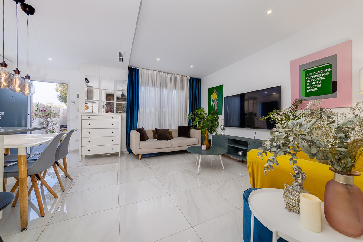 Huis te koop in Orihuela Costa | 3 slaapkamers H5465068