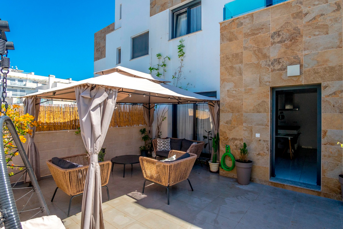 Huis te koop in Orihuela Costa | 3 slaapkamers H5465068
