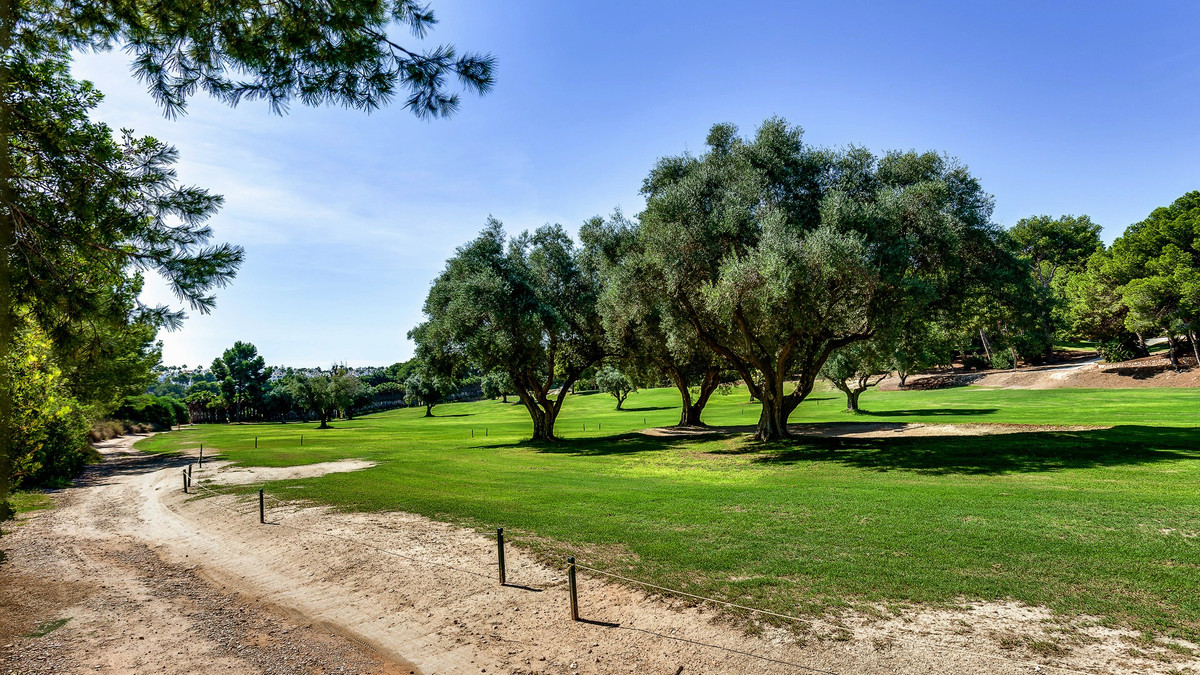 Huis te koop in Orihuela Costa | 3 slaapkamers H5465068