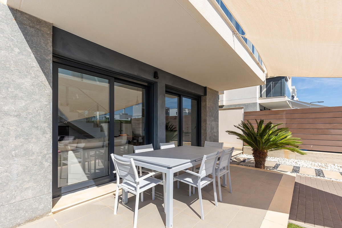 Huis te koop in Orihuela Costa | 3 slaapkamers H5468614