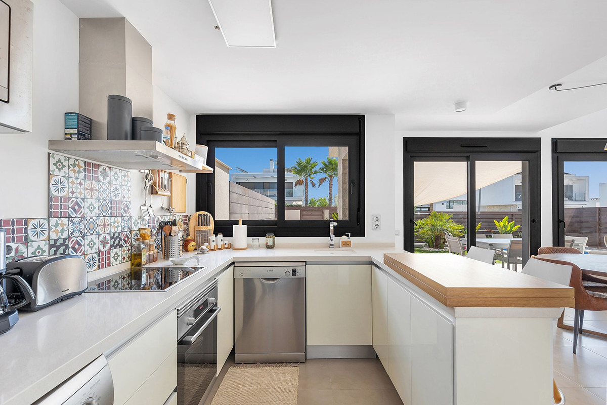 Huis te koop in Orihuela Costa | 3 slaapkamers H5468614