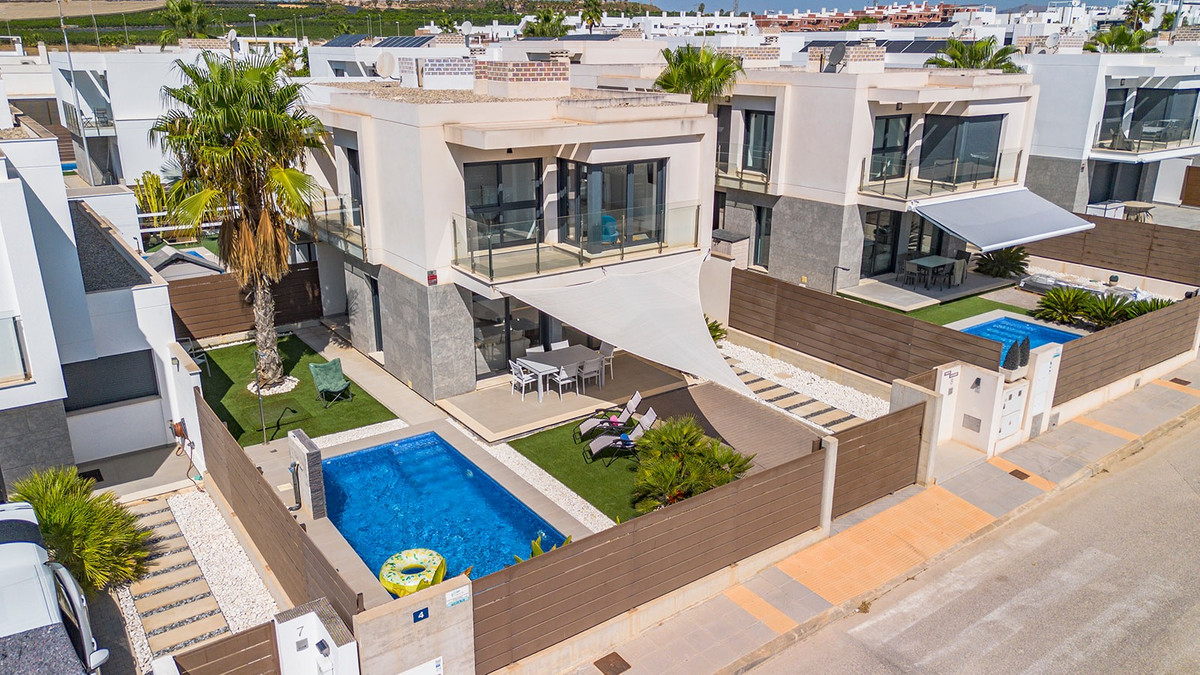 Huis te koop in Orihuela Costa | 3 slaapkamers H5468614