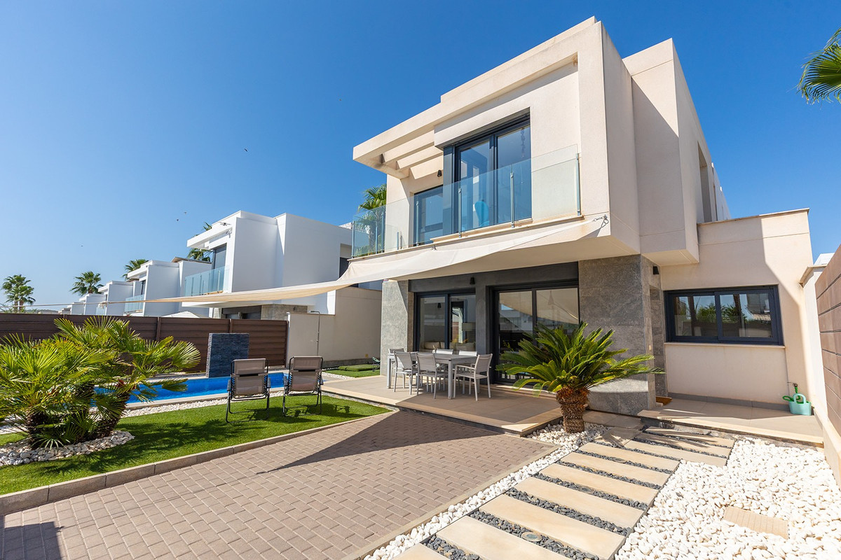 Huis te koop in Orihuela Costa | 3 slaapkamers H5468614