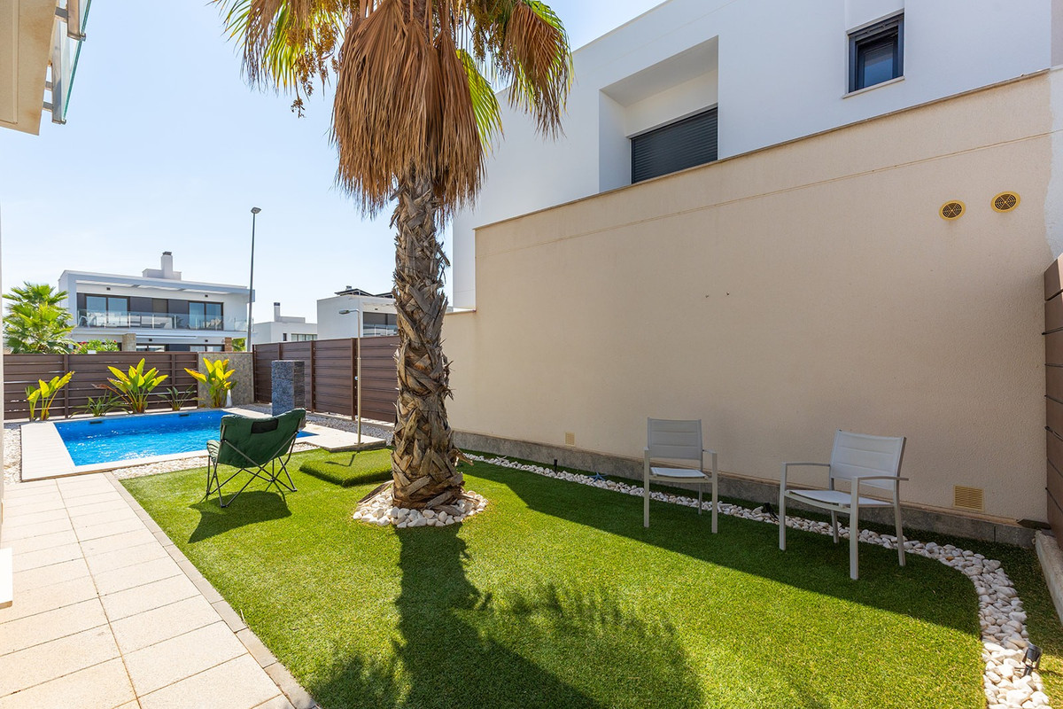 Huis te koop in Orihuela Costa | 3 slaapkamers H5468614