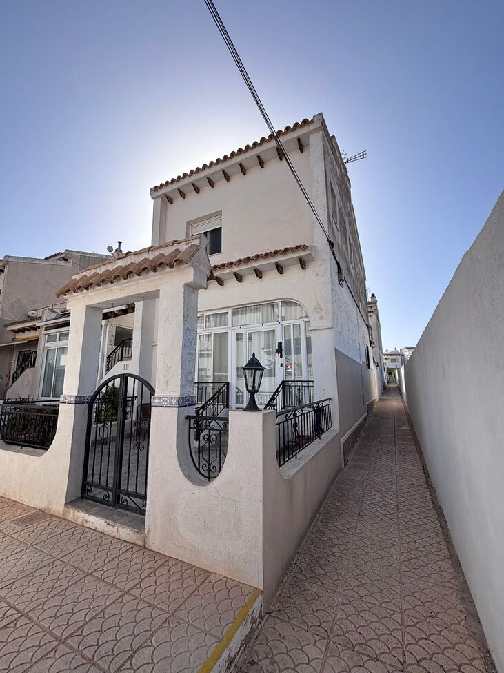 Huis te koop in Orihuela Costa | 2 slaapkamers H5478208