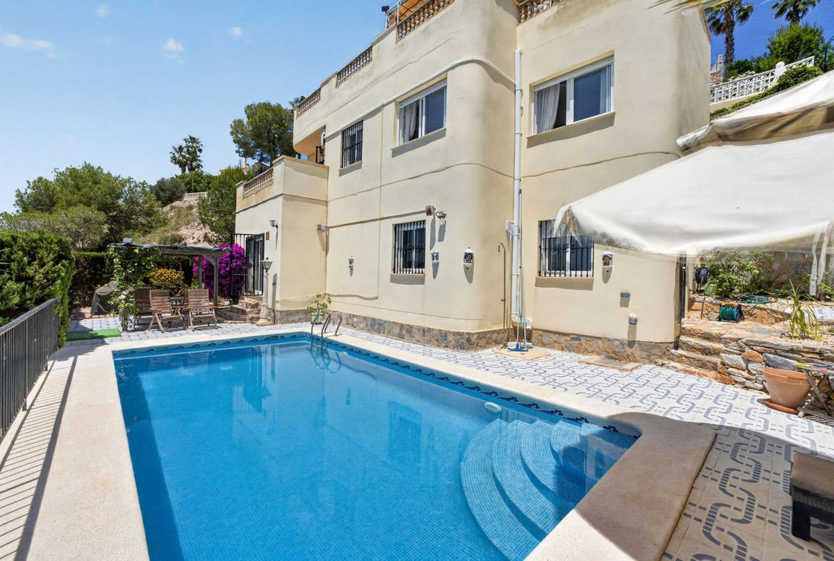 Huis te koop in Orihuela Costa | 5 slaapkamers H5495368