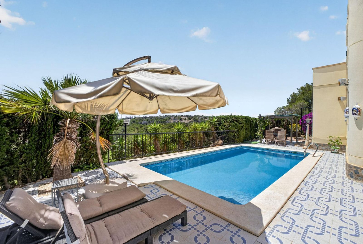 Huis te koop in Orihuela Costa | 5 slaapkamers H5495368