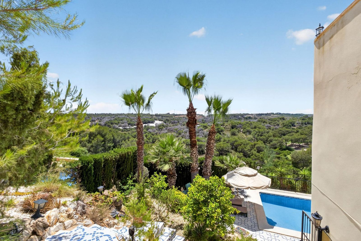 Huis te koop in Orihuela Costa | 5 slaapkamers H5495368