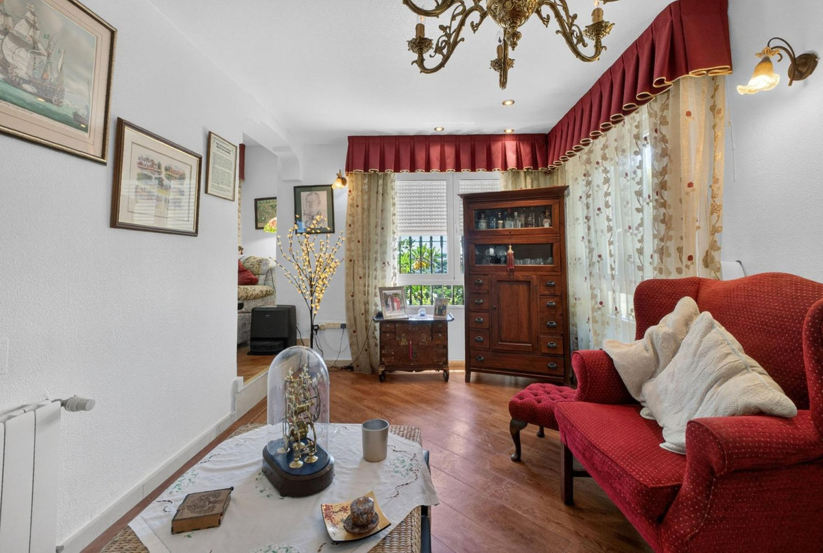 Huis te koop in Orihuela Costa | 5 slaapkamers H5495368