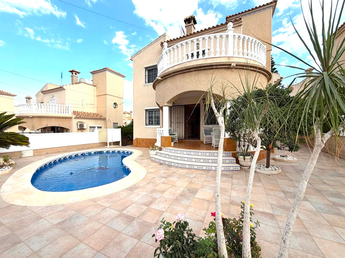 Huis te koop in Orihuela Costa | 3 slaapkamers H5495761