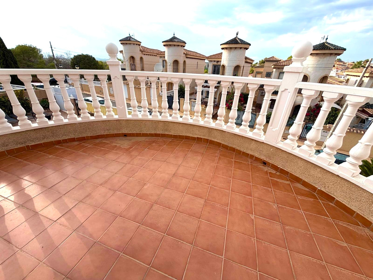 Huis te koop in Orihuela Costa | 3 slaapkamers H5495761