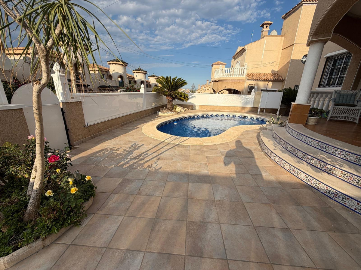 Huis te koop in Orihuela Costa | 3 slaapkamers H5495761