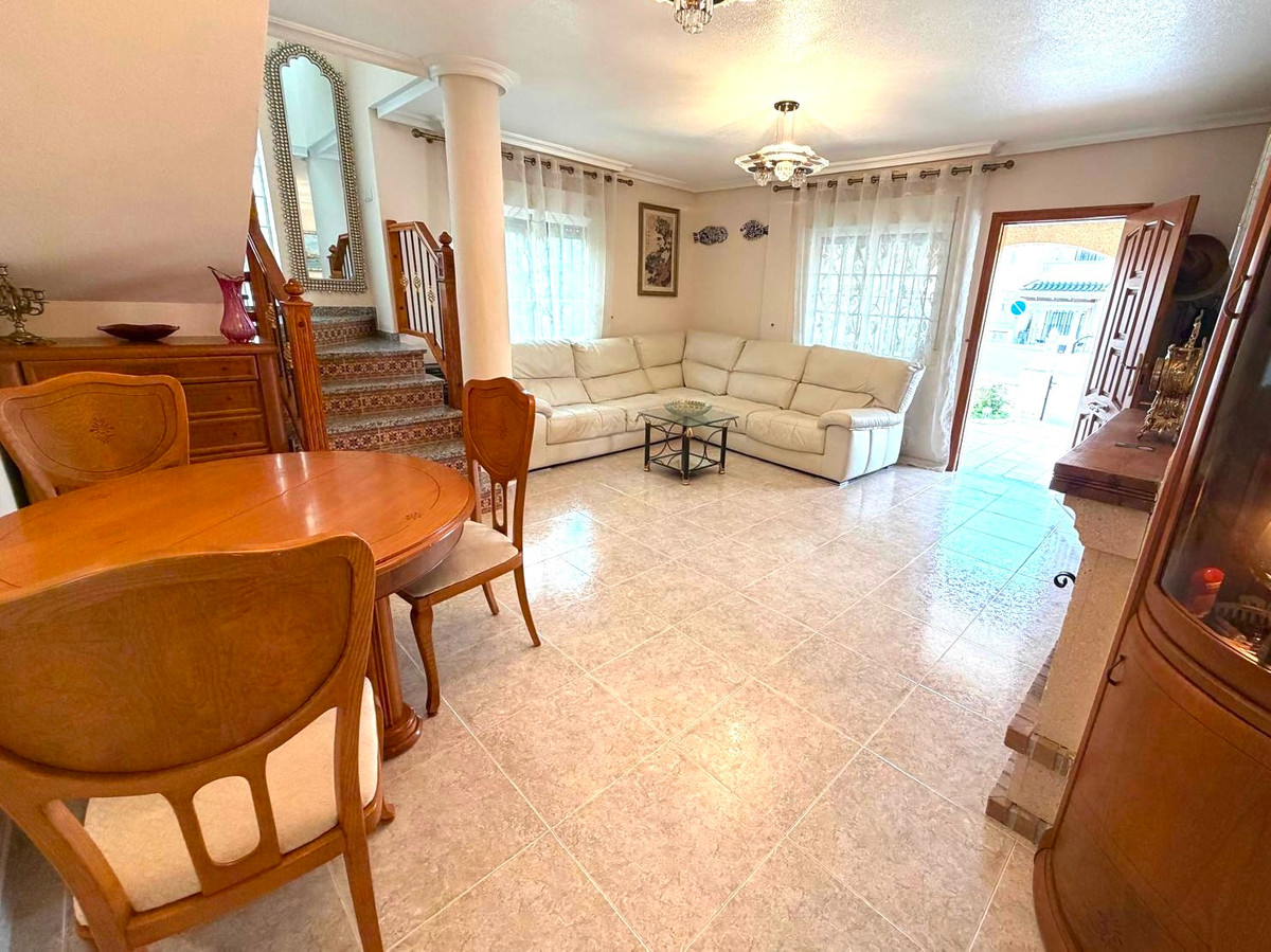 Huis te koop in Orihuela Costa | 3 slaapkamers H5495761