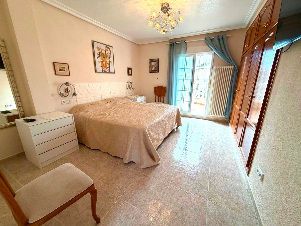 Huis te koop in Orihuela Costa | 3 slaapkamers H5495761