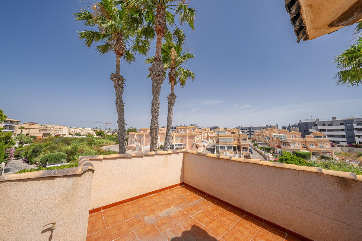 Huis te koop in Orihuela Costa | 3 slaapkamers H5497246