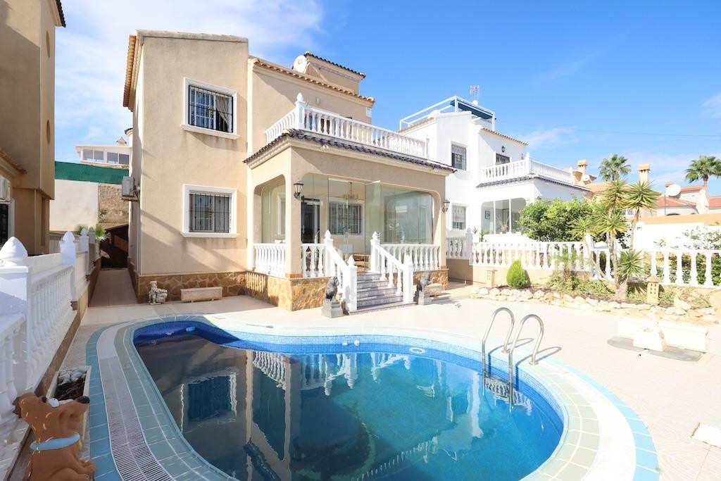 Huis te koop in Orihuela Costa | 3 slaapkamers H5517865