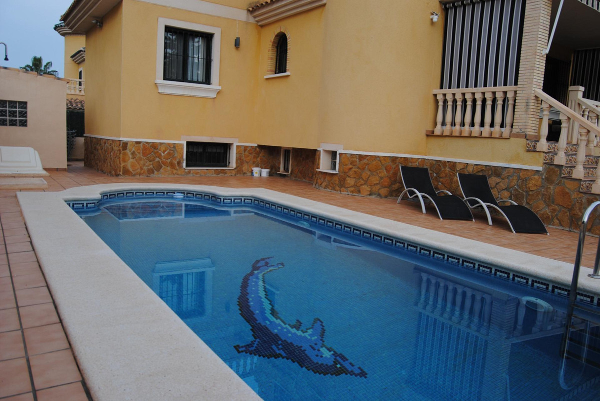 Huis te koop in Orihuela Costa | 4 slaapkamers H5520271