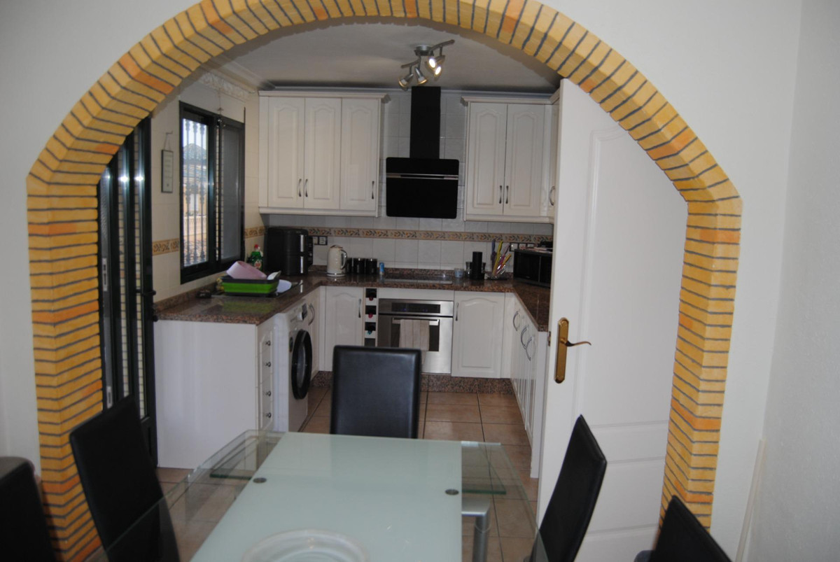 Huis te koop in Orihuela Costa | 4 slaapkamers H5520271
