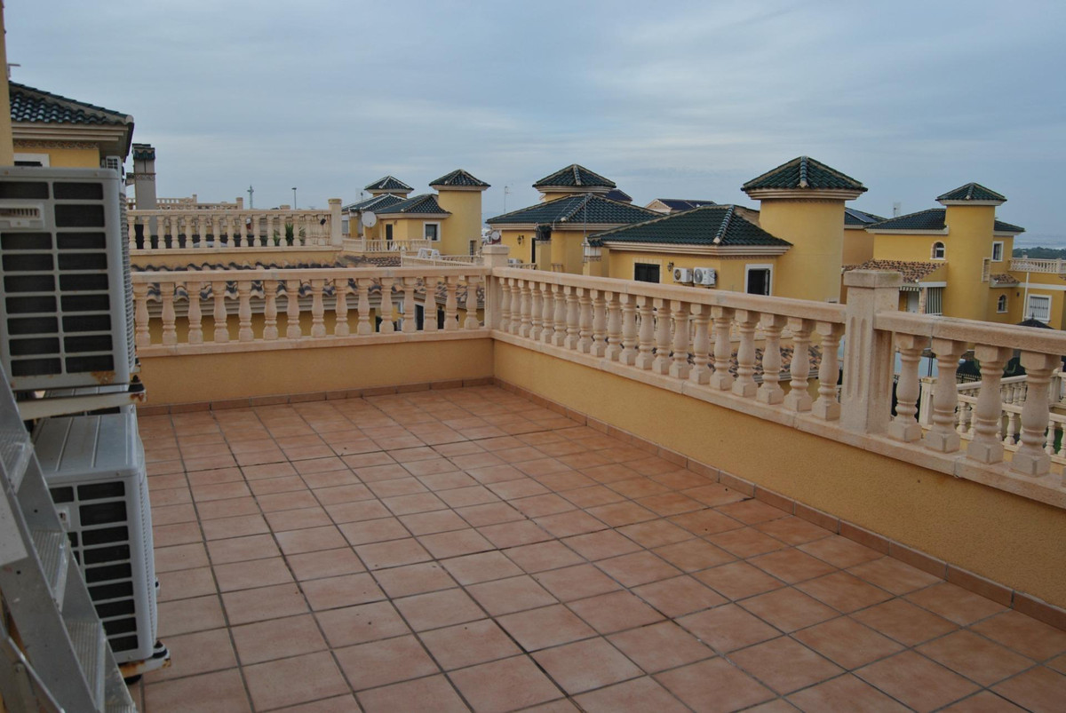 Huis te koop in Orihuela Costa | 4 slaapkamers H5520271
